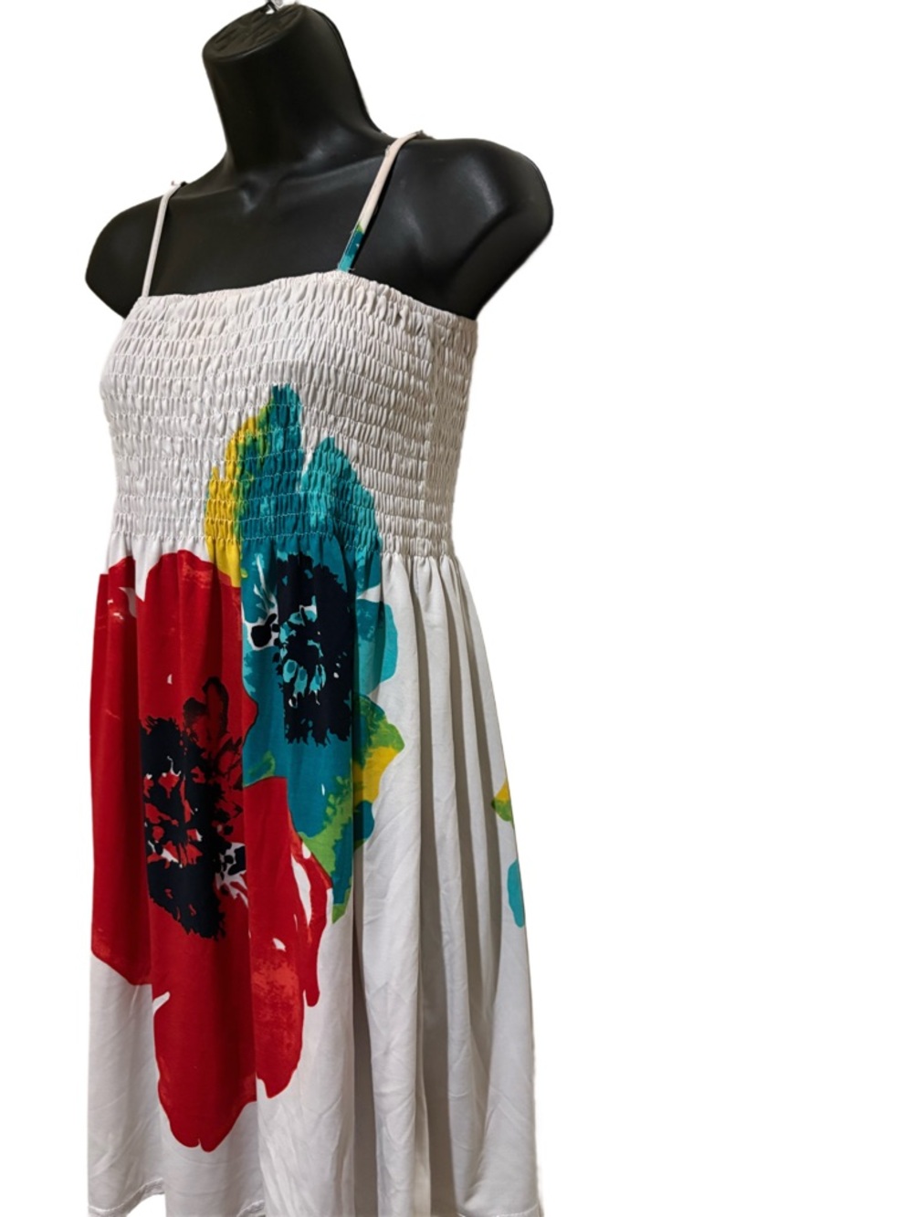Swim Coverup / White Smocked Sundress with Large Red & Teal Floral Print❤️ - Picture 2 of 5